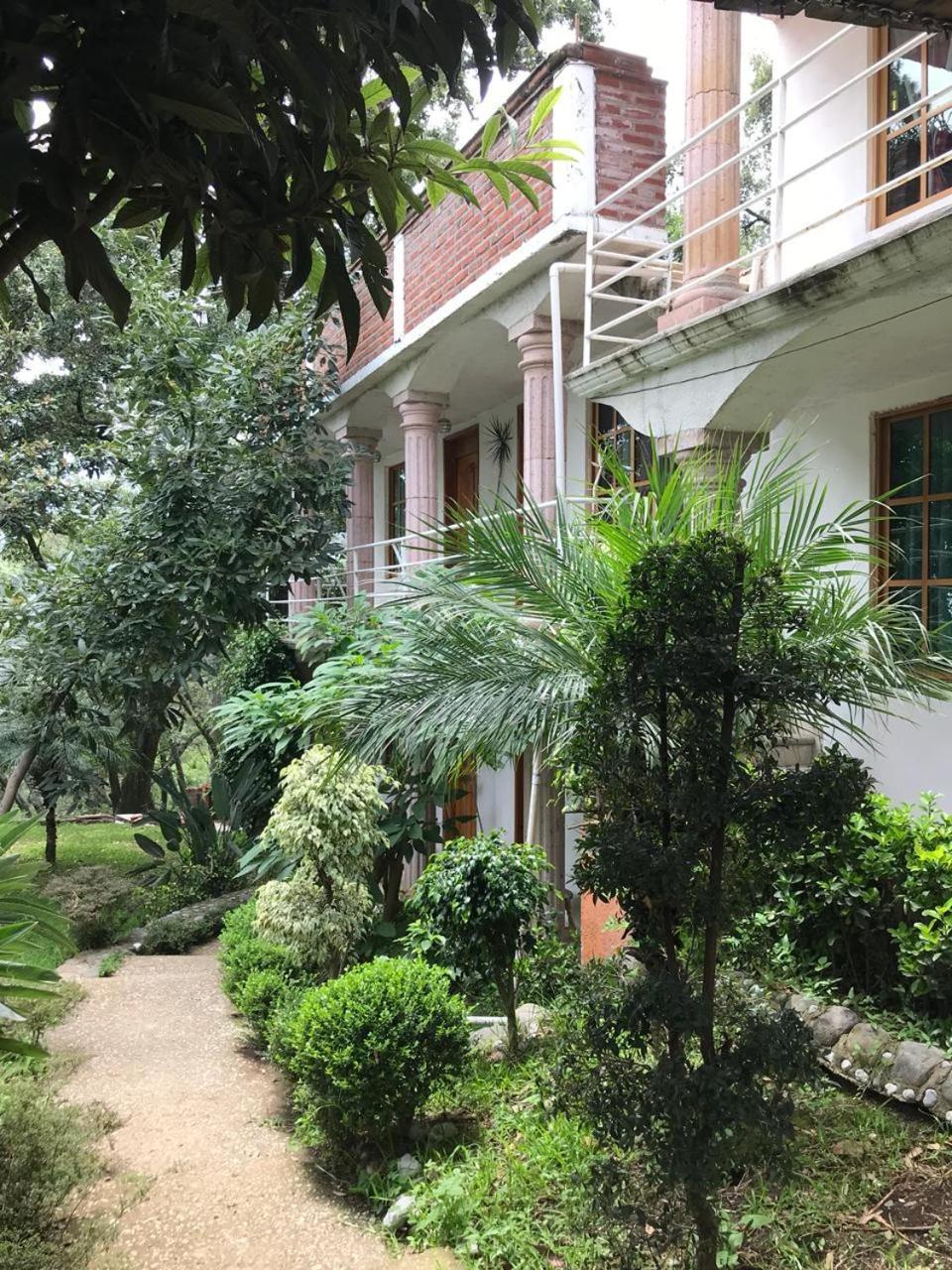 Hotel El Mirador Y Jardin Tlayacapan Bagian luar foto